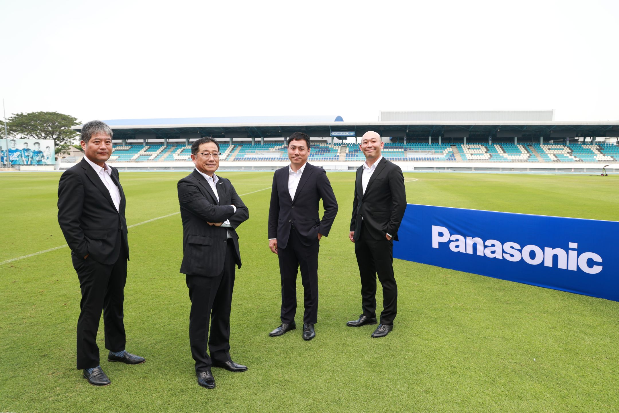 Panasonic-Chonburi F.C.-โค้ชเฮง